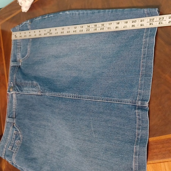 Gloria Vanderbilt Denim Skirt with bling 4985 - Picture 9 of 9